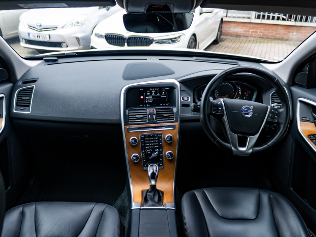 2017 Volvo XC60