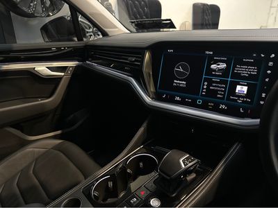 2024 Volkswagen Touareg