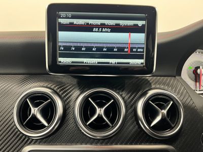 2014 Mercedes-Benz A 180