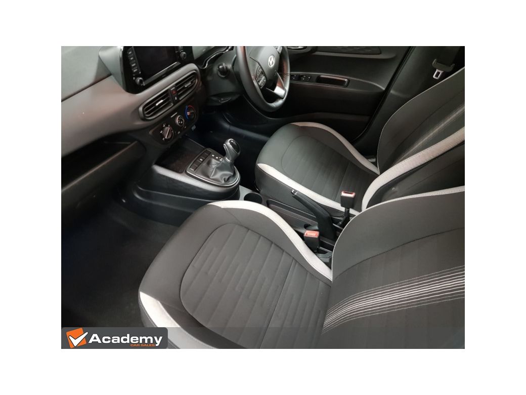 2025 Hyundai i10