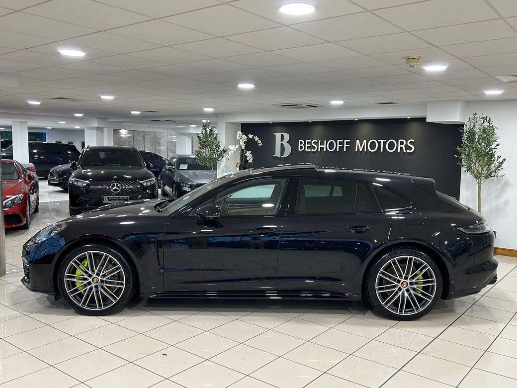 2023 Porsche Panamera