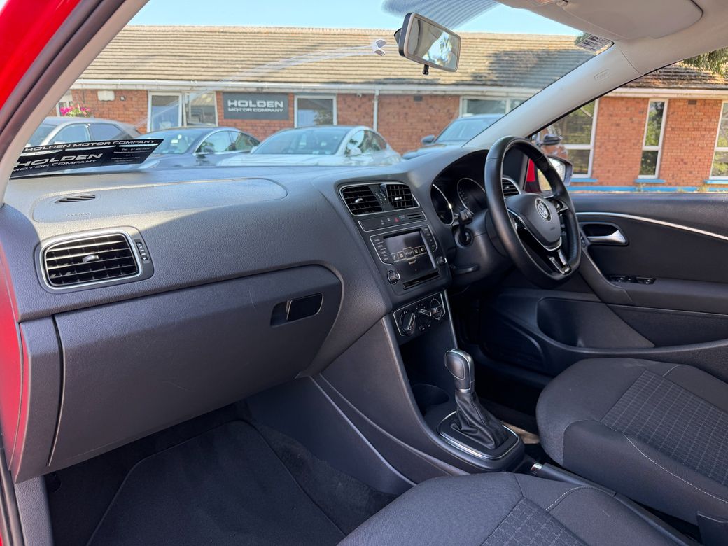 2015 Volkswagen Polo