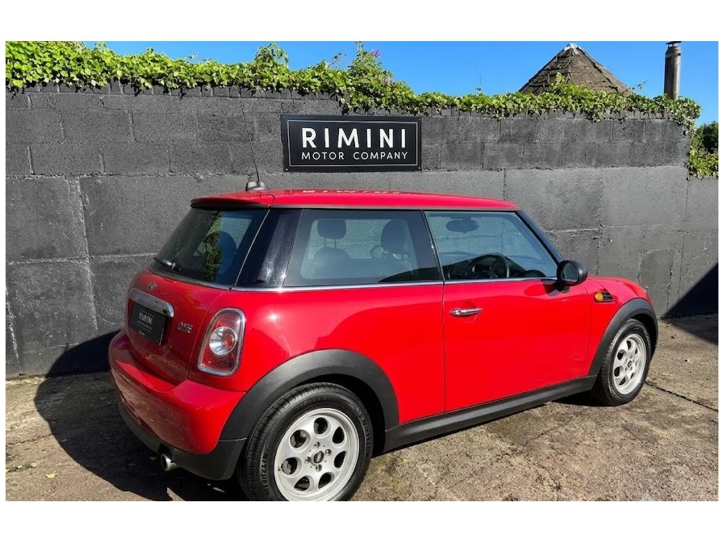 2012 Mini Hatch