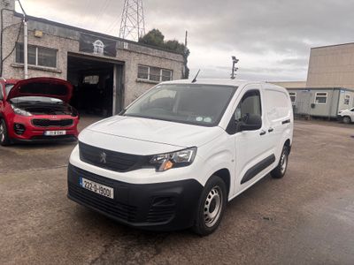 2022 Peugeot Partner