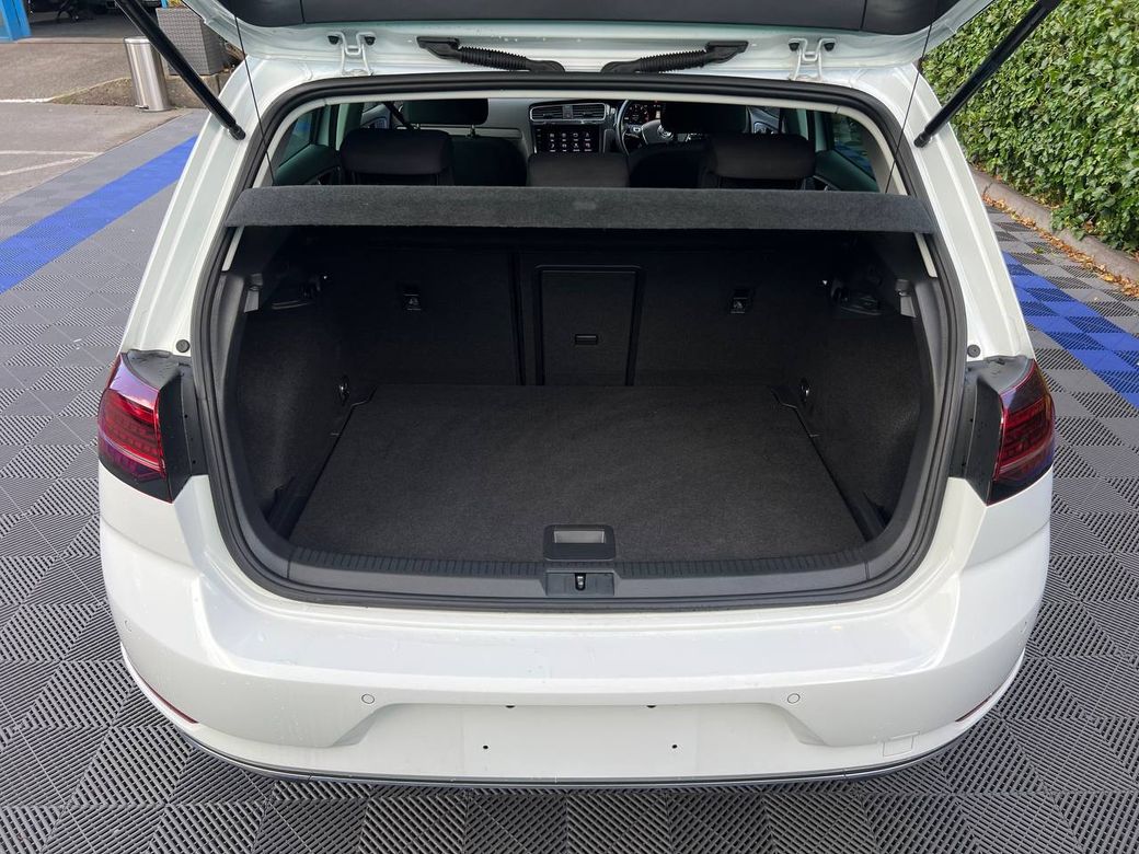 2021 Volkswagen Golf