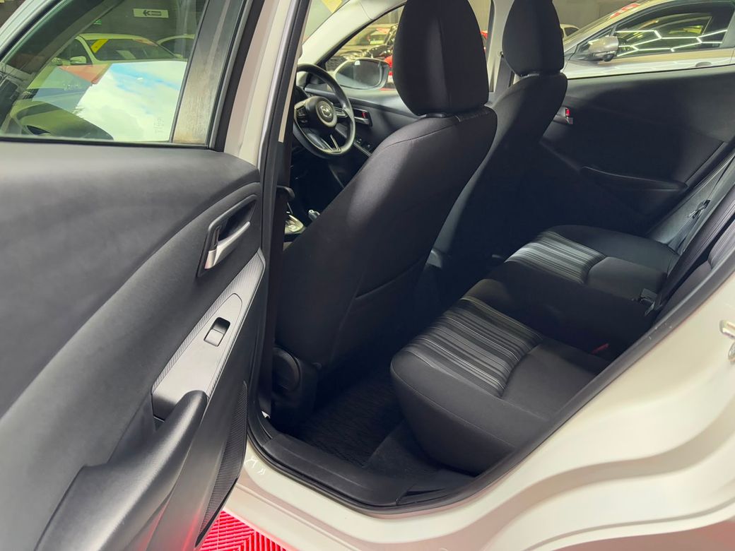 2017 Mazda Demio