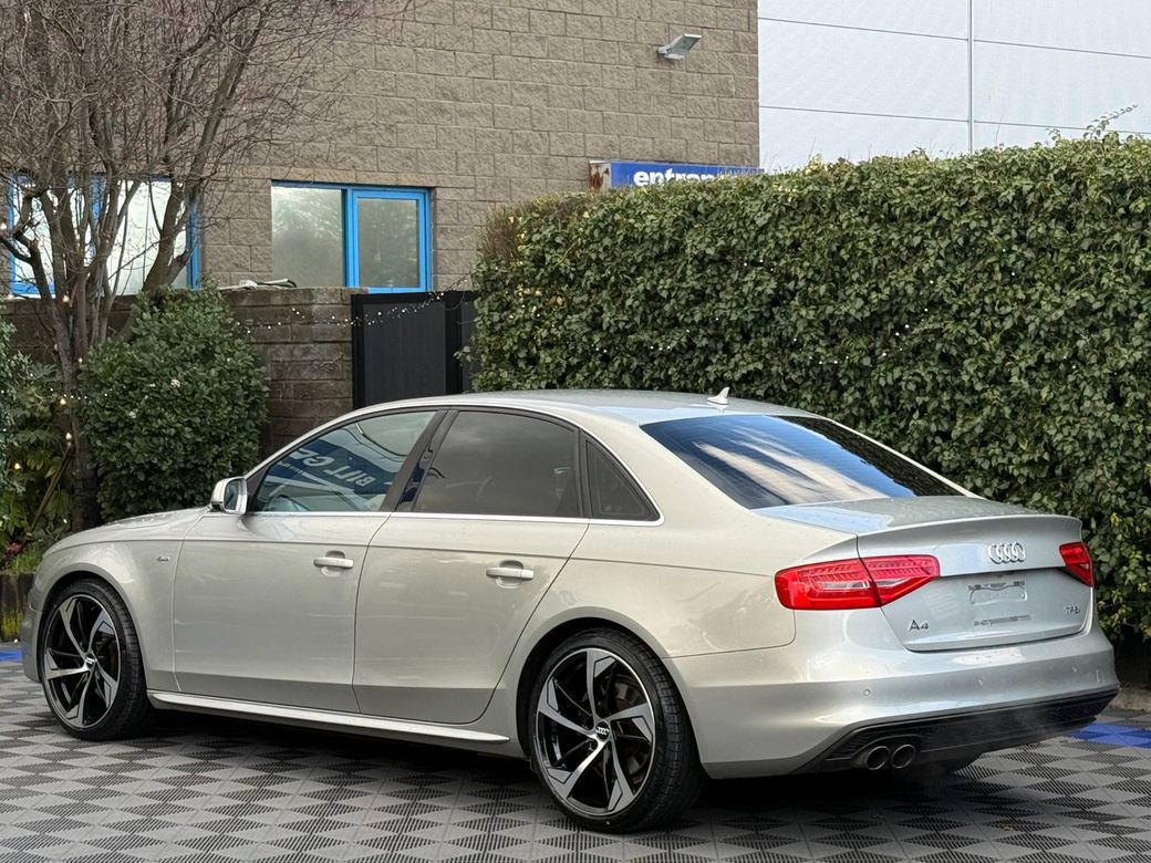 2015 Audi A4
