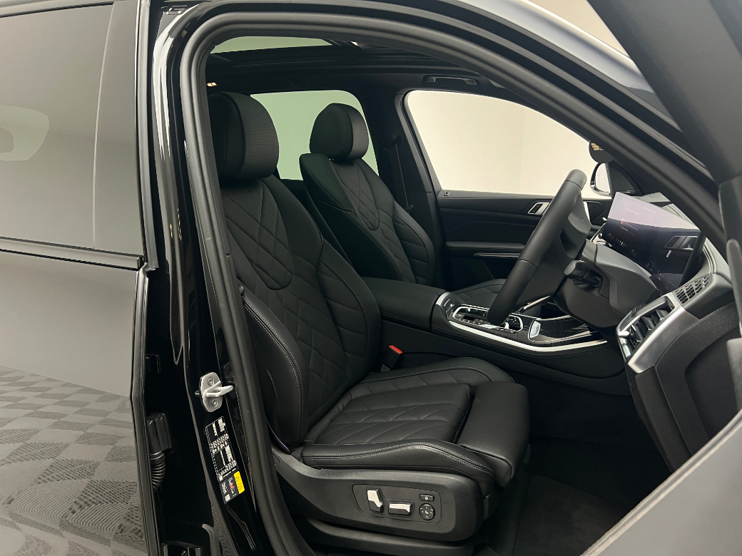 2025 BMW X5
