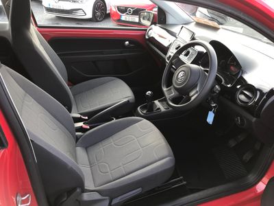 2015 Volkswagen up!