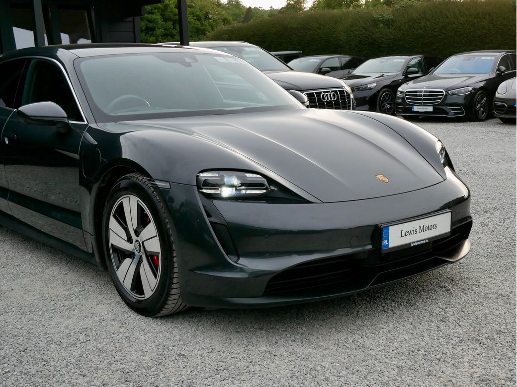 2023 Porsche Taycan
