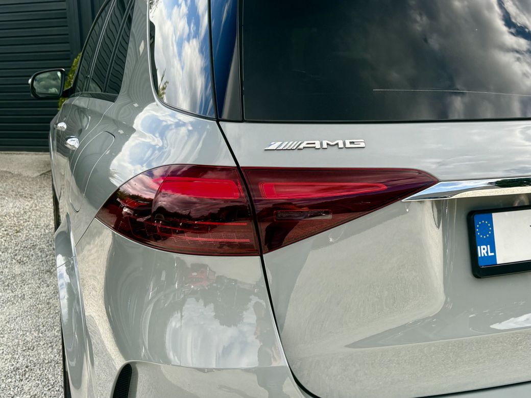 2025 Mercedes-Benz GLE Class