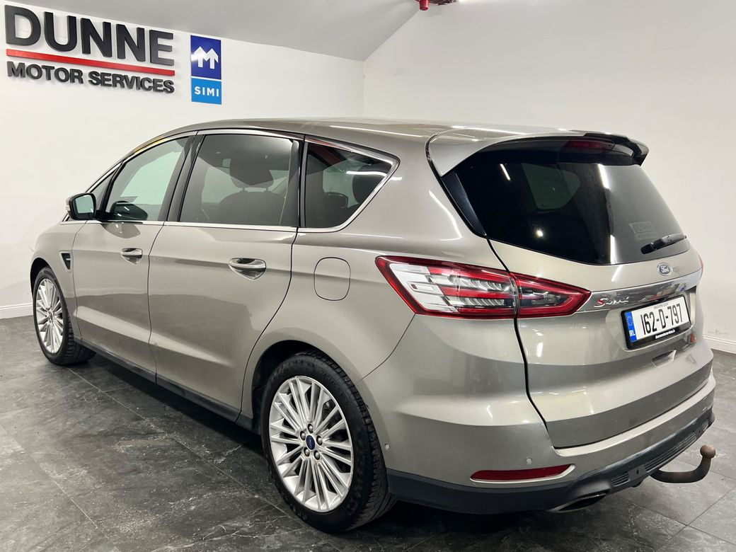2016 Ford S-Max