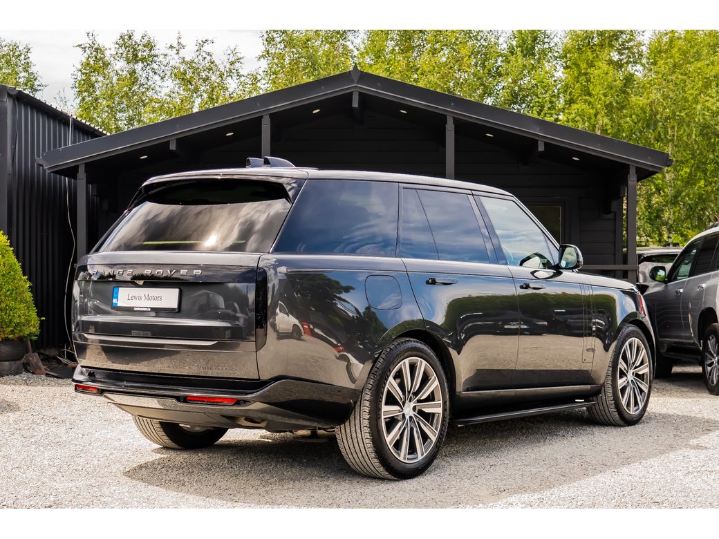 2025 Land Rover Range Rover