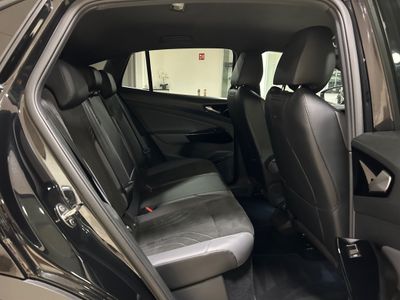 2023 Volkswagen ID.5