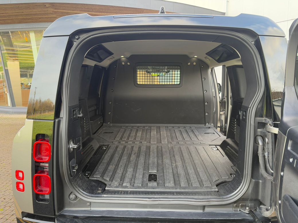 2024 Land Rover Defender