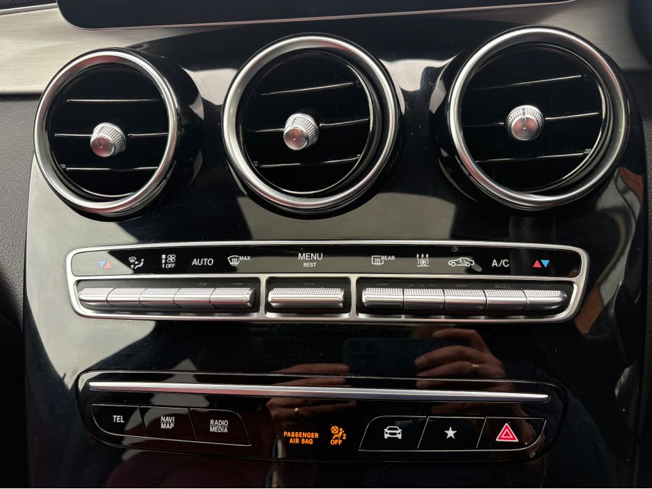 2023 Mercedes-Benz GLC Class