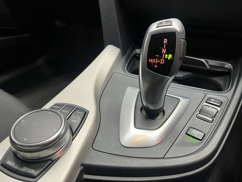 2018 BMW 3 Series
