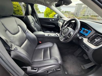 2022 Volvo XC60