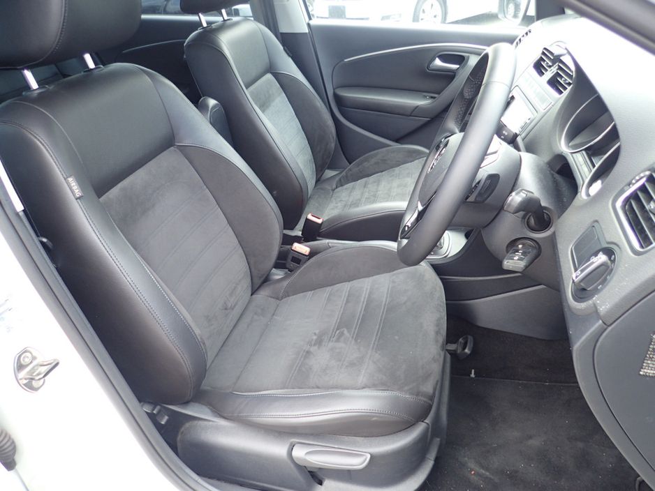 2017 Volkswagen Polo