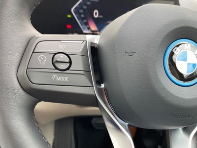 2025 BMW iX1