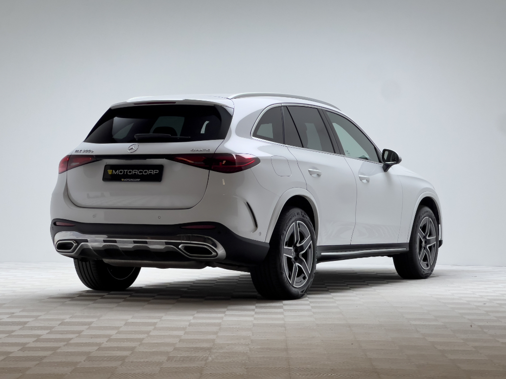 2024 Mercedes-Benz GLC Class