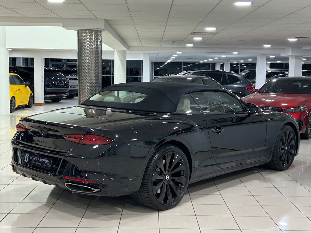 2025 Bentley Continental
