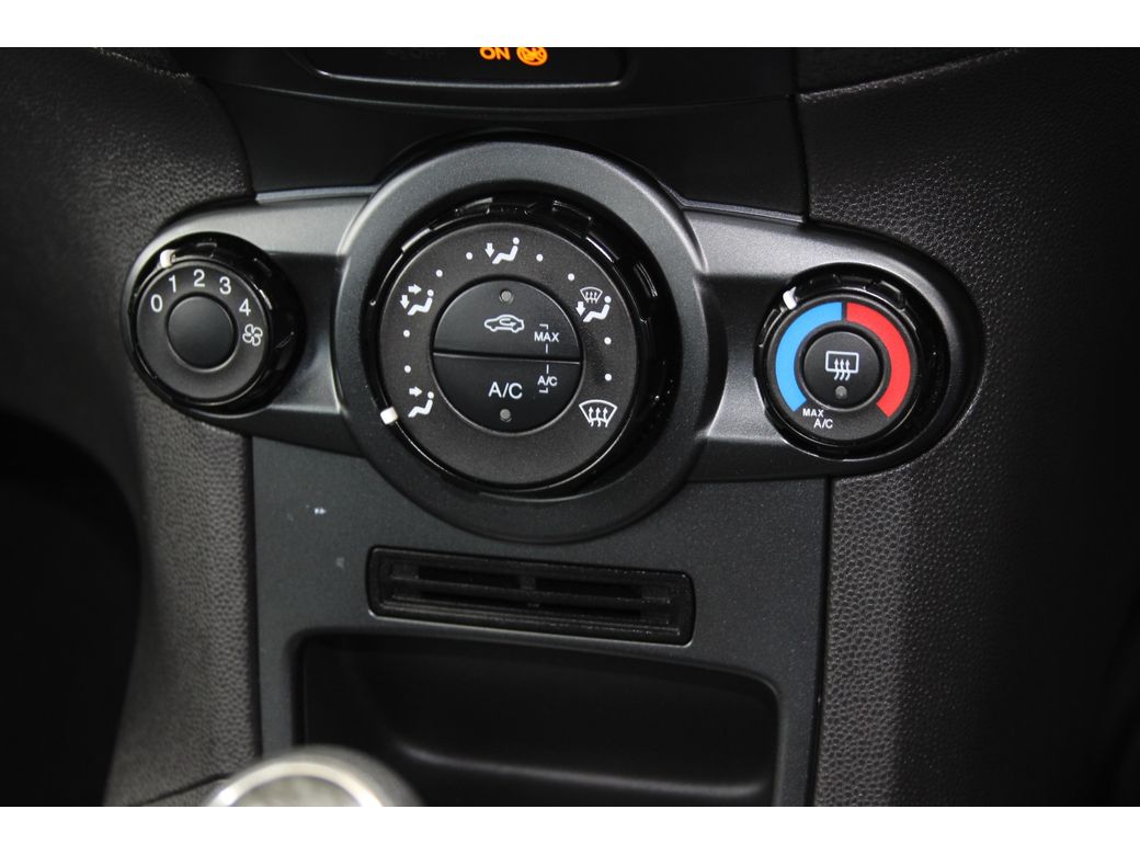 2017 Ford Fiesta
