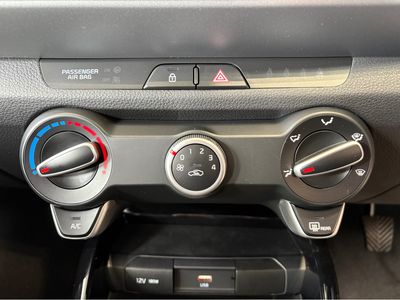 2026 Kia Stonic
