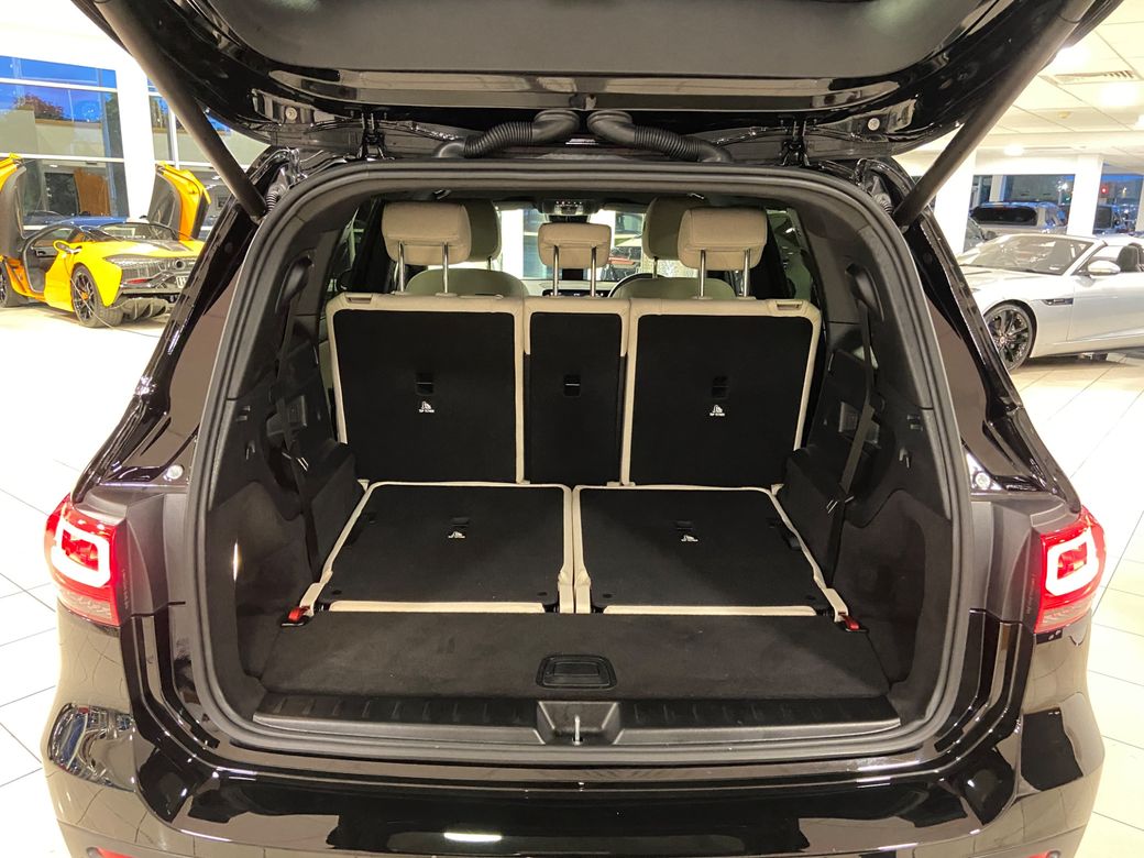 2023 Mercedes-Benz GLB Class