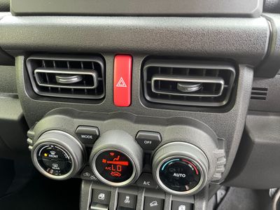 2025 Suzuki Jimny
