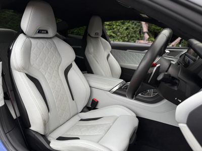 2020 BMW M8