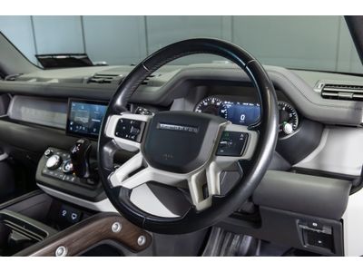 2022 Land Rover Defender 110