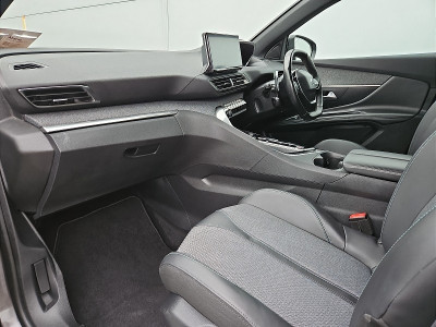 2023 Peugeot 3008