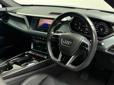 2022 Audi e-tron GT