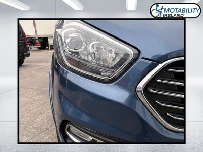 2020 Ford Tourneo