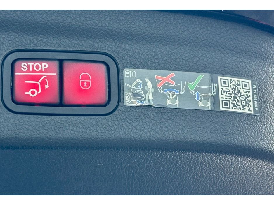 2025 Mercedes-Benz GLE Class