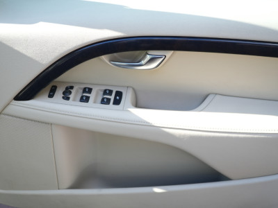 2017 Volvo V70