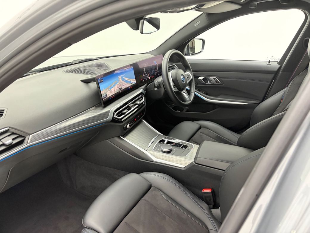 2022 BMW 3 Series