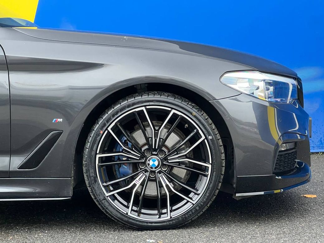 2019 BMW 5 Series