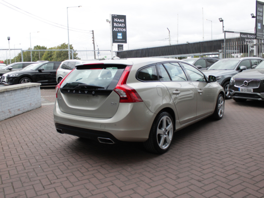 2017 Volvo V60