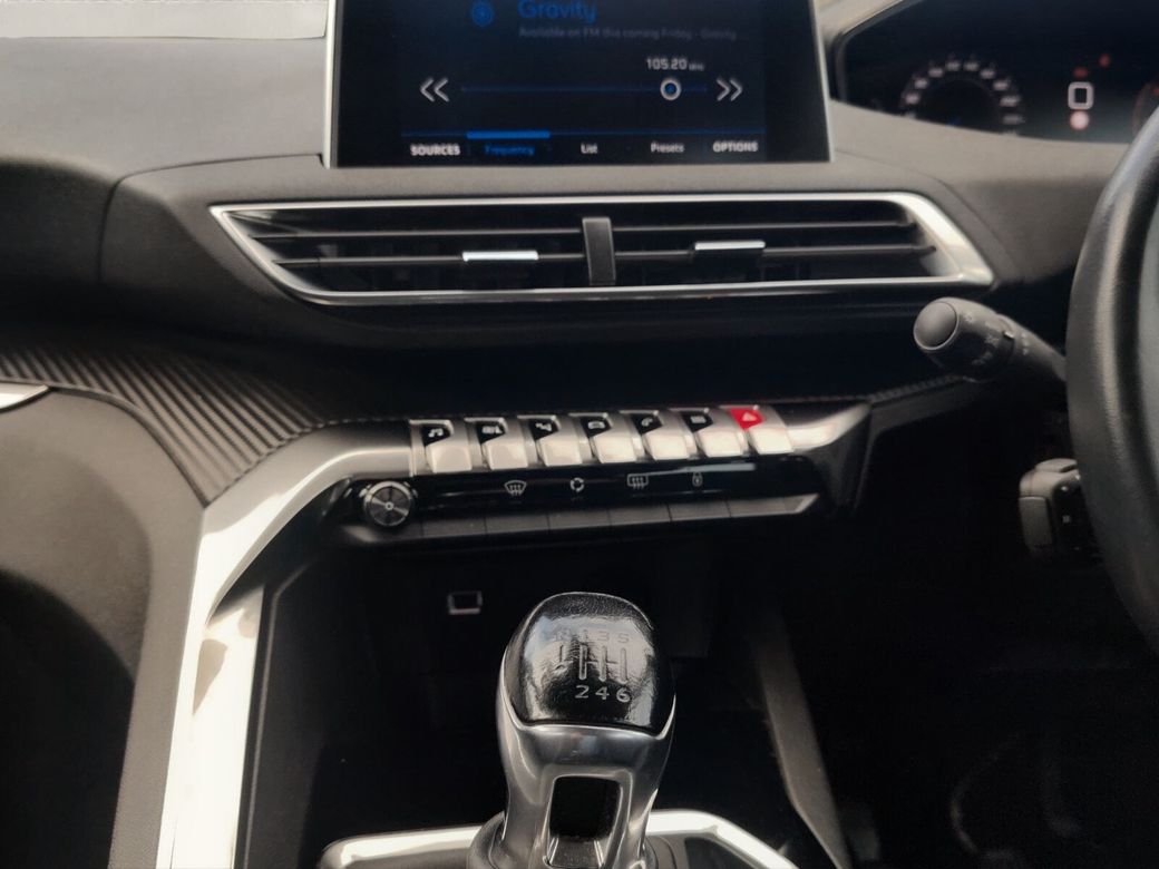 2021 Peugeot 3008