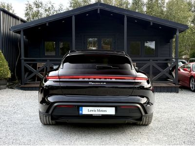 2023 Porsche Taycan