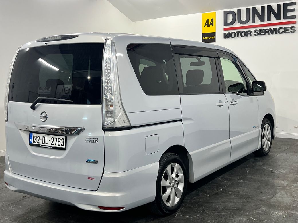 2013 Nissan Serena