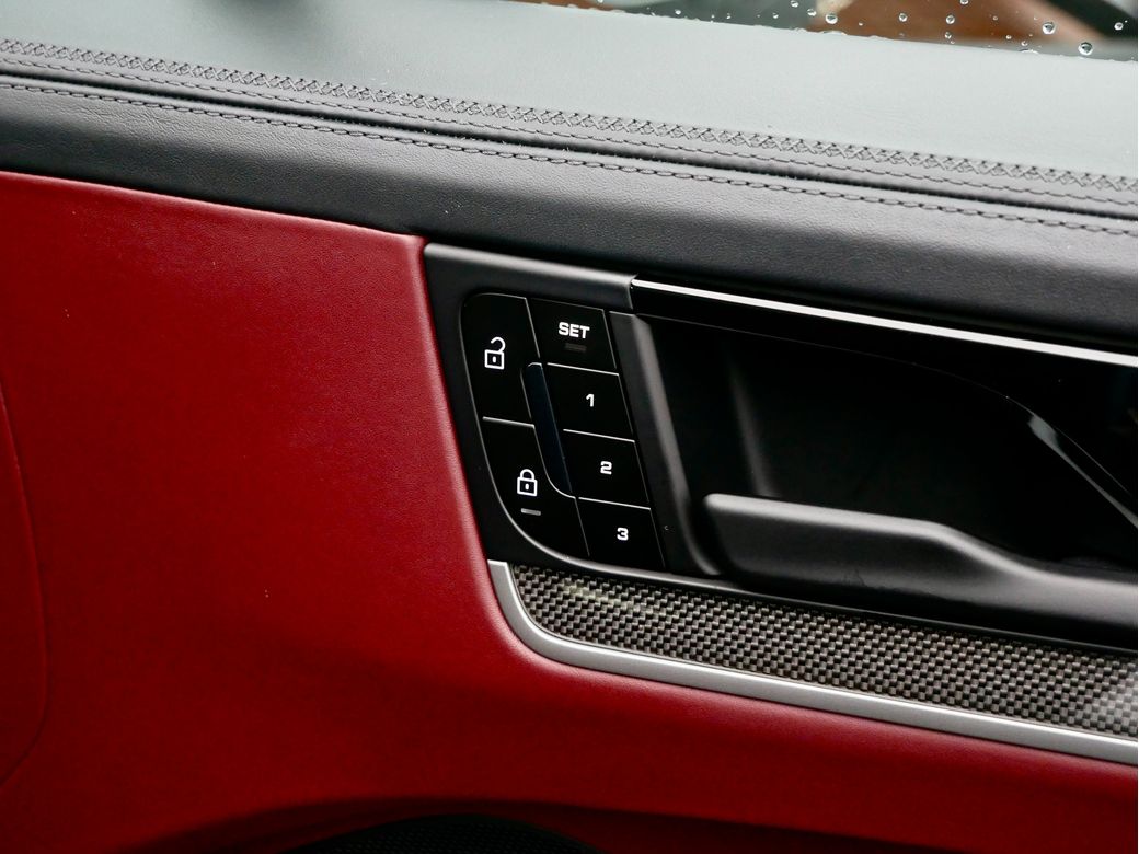 2024 Porsche Cayenne