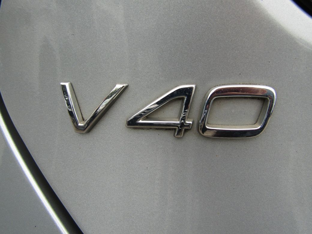 2013 Volvo V40