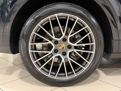 2021 Porsche Cayenne