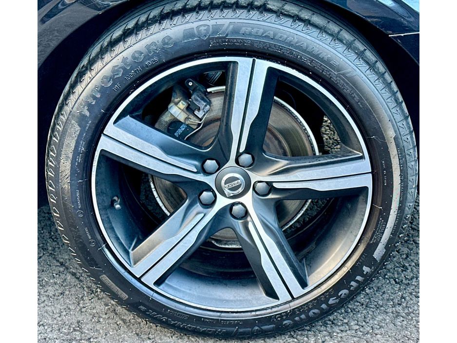 2018 Volvo S90