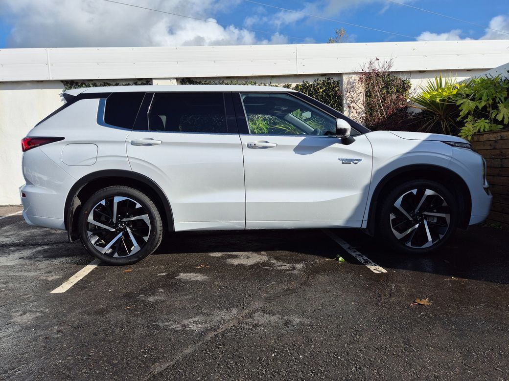 2023 Mitsubishi Outlander