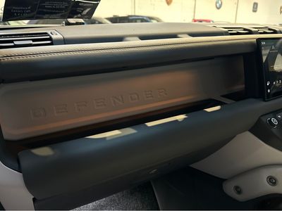 2025 Land Rover Defender