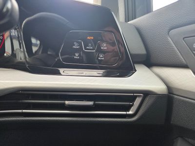 2023 Volkswagen Golf
